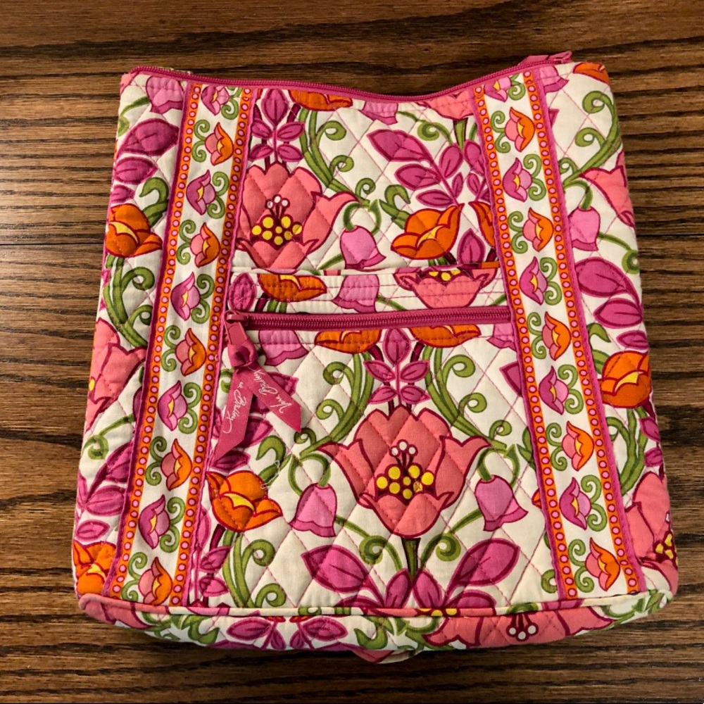 VERA BRADLEY PURSE